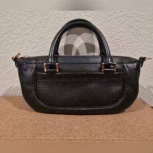 Louis Vuitton Epi Dhanura PM